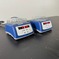 VWR Digital Mini Heat Blocks - Quantity 2 image 0